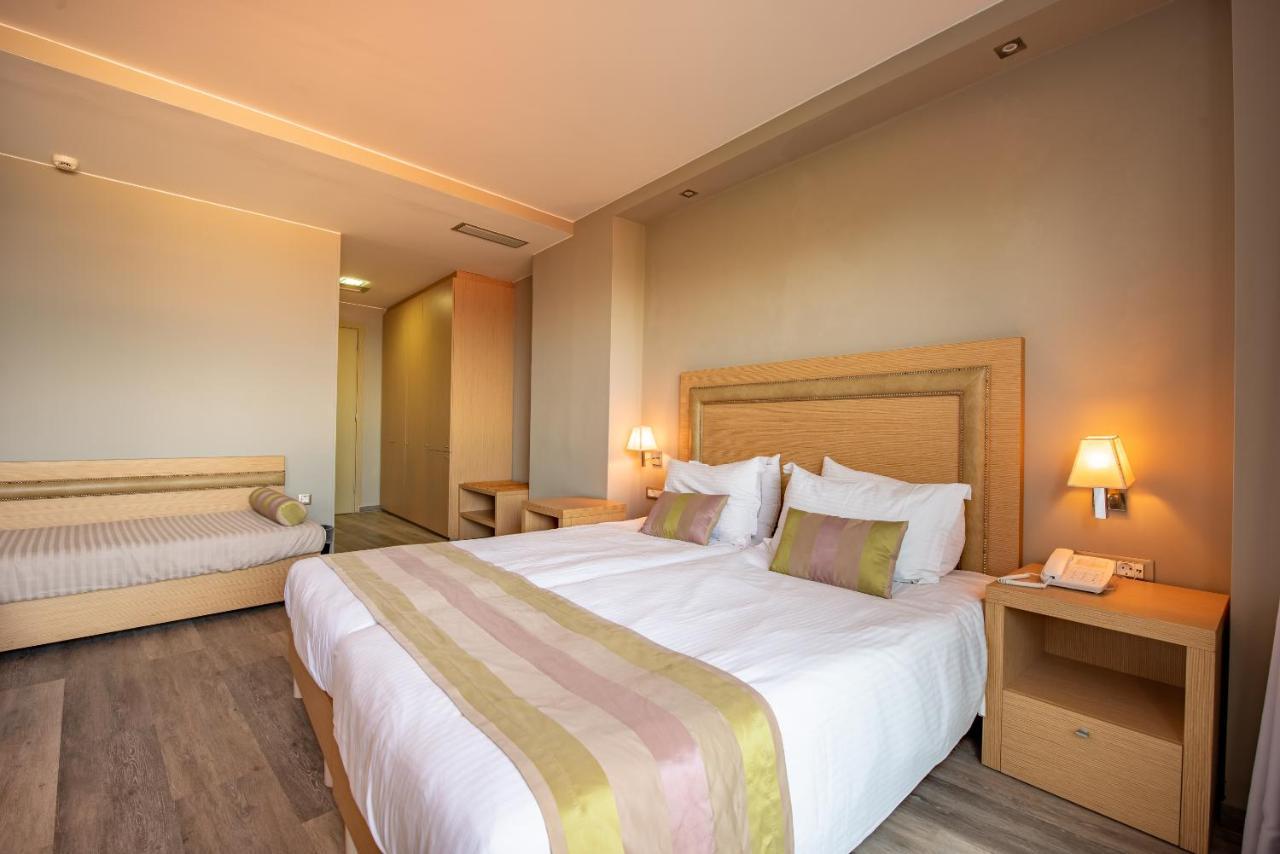 Alexandra Beach Resort & Spa Циливи Екстериор снимка