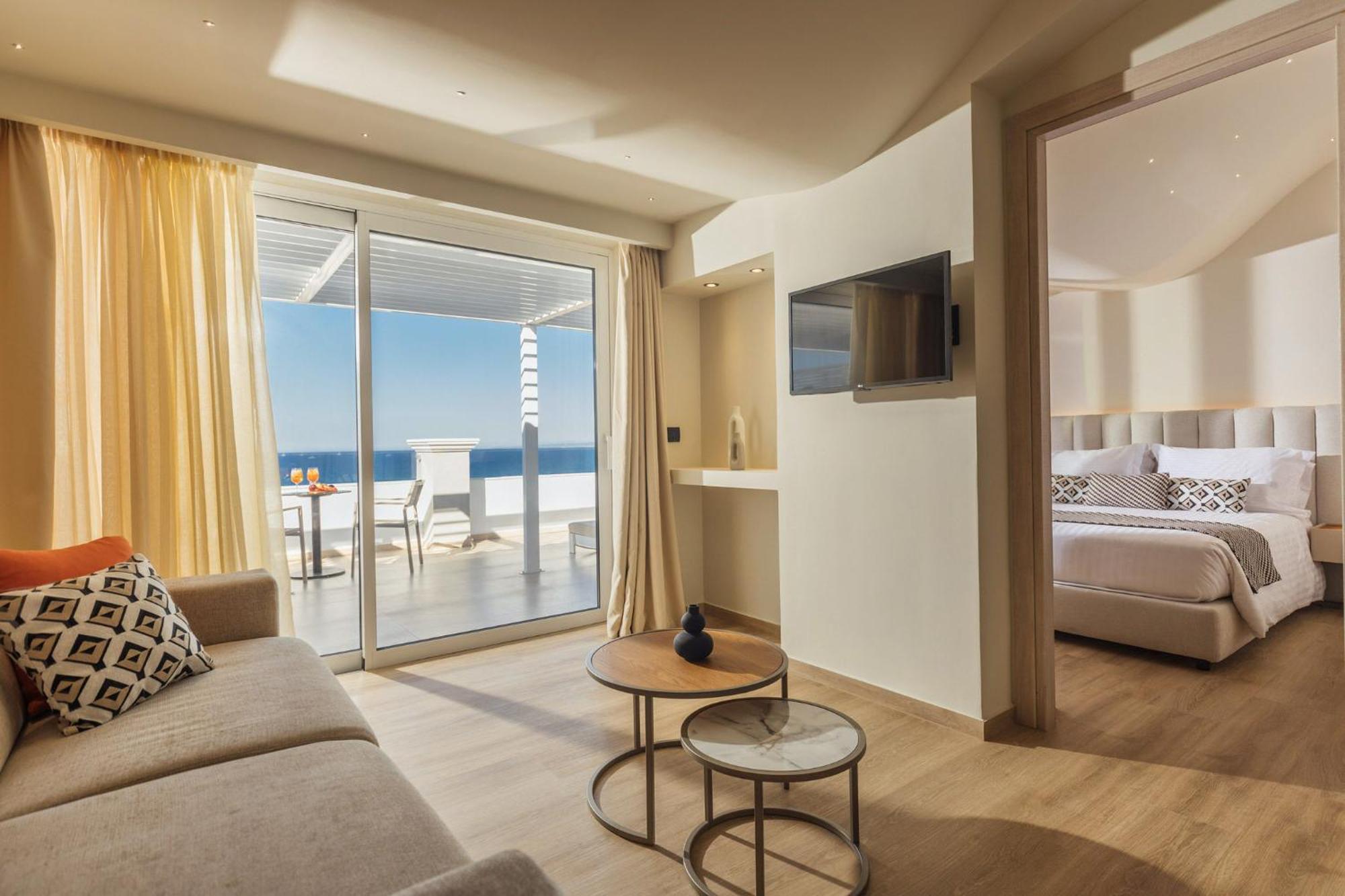Alexandra Beach Resort & Spa Циливи Екстериор снимка