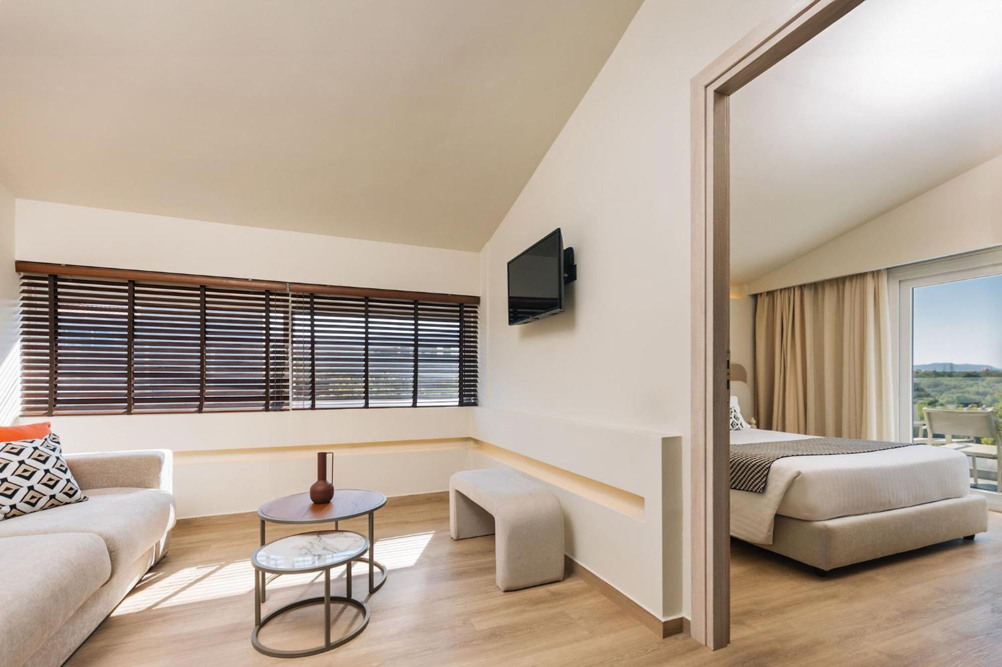 Alexandra Beach Resort & Spa Циливи Екстериор снимка